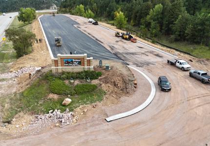 Deadwood Hill Trail Head Parking Lot