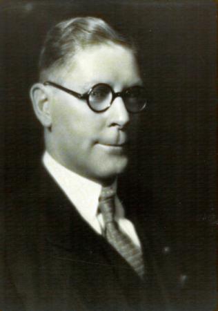 Mayor F.S. Howe (Terms:  1924 – 1934 and 1936 – 1938)