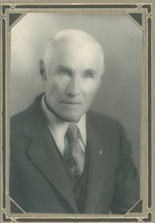 Lars Peter "Pete" Shostrom